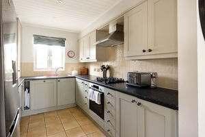 Kitchen - 1- click for photo gallery